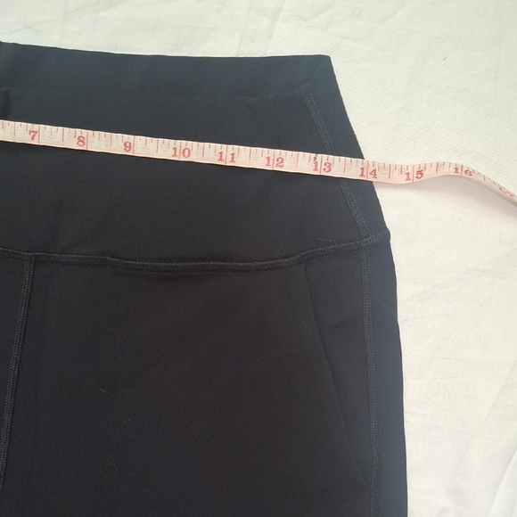 Black High-Waisted Pants Size M-L - Picture 5 of 7